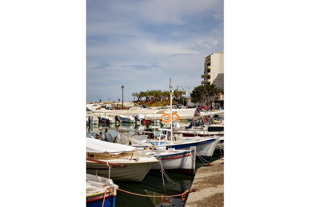 Stam'S Paradise Hotel La Canea Exterior foto